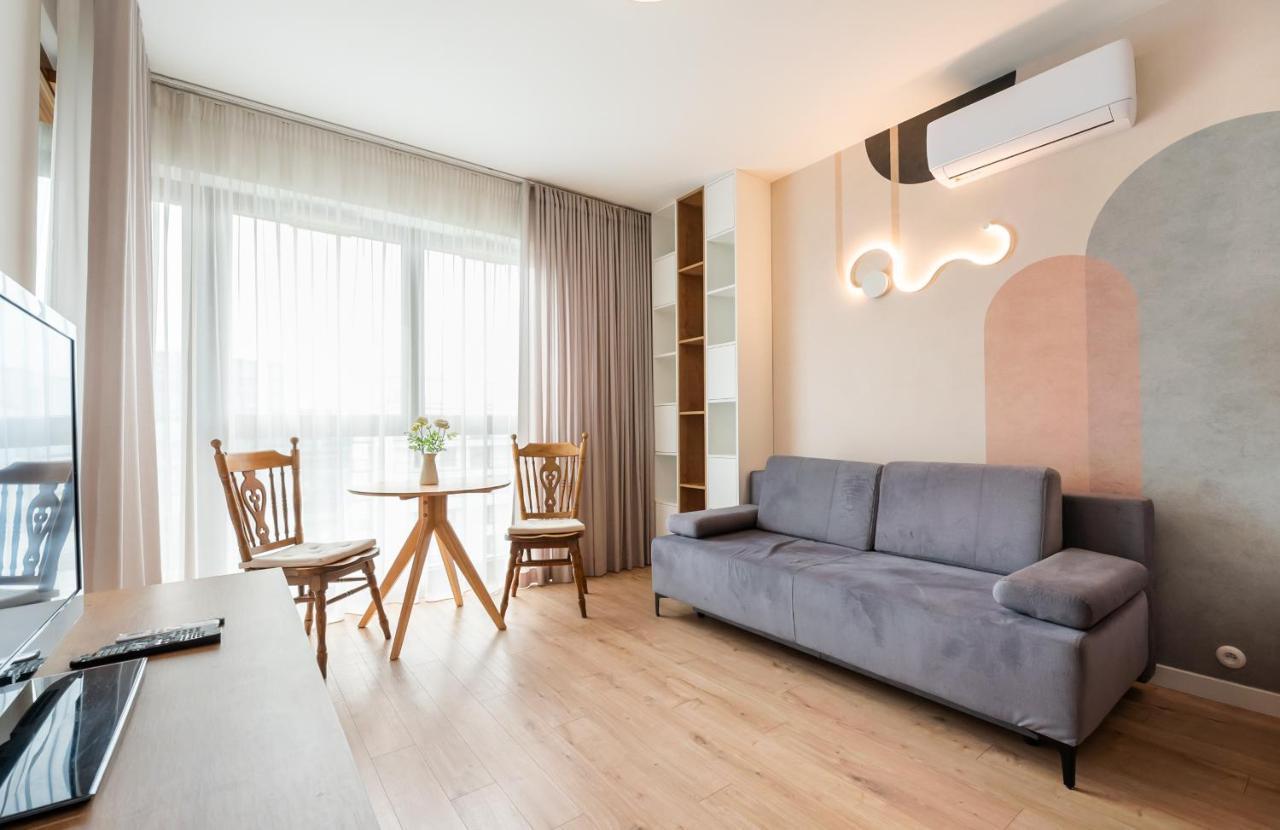 Postepu Comfort Apartment وارسو المظهر الخارجي الصورة